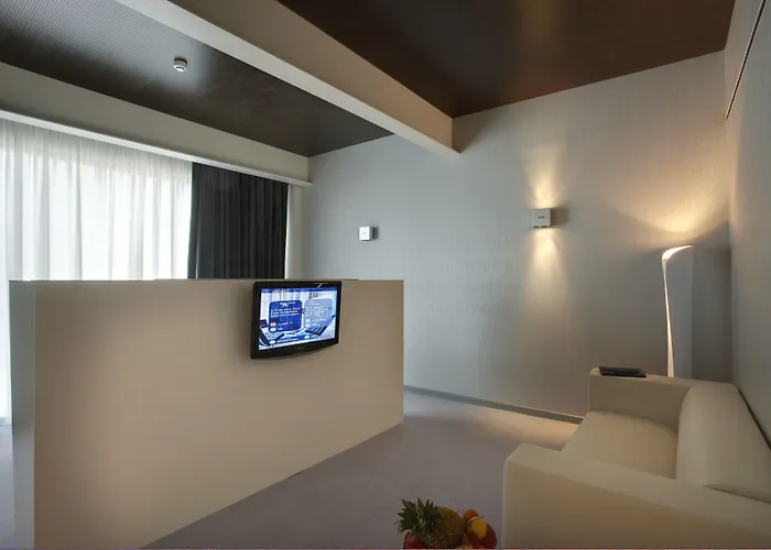 Devero & Spa, Bw Signature Collection